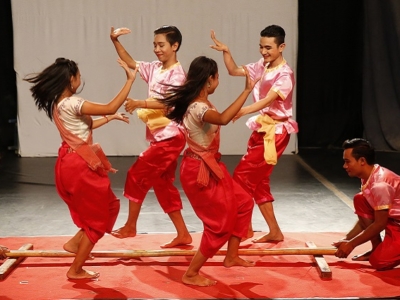 Spectacle de Phare Ponleu Selpak au Cambodge Aot 2016. ©Philippe Lissac/GODONG